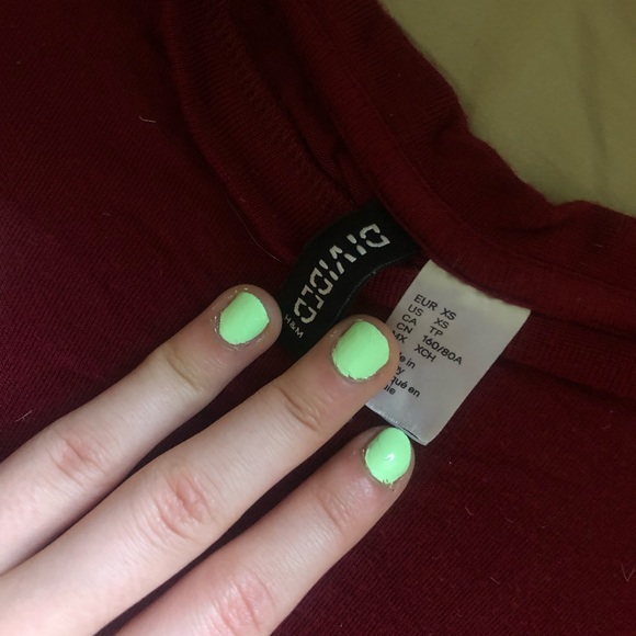 Tee - Picture 4 of 4